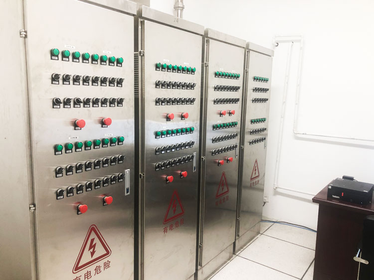 反應機組設備及控制系統(tǒng)4.jpg 反應機組設備及控制系統(tǒng)4.jpg