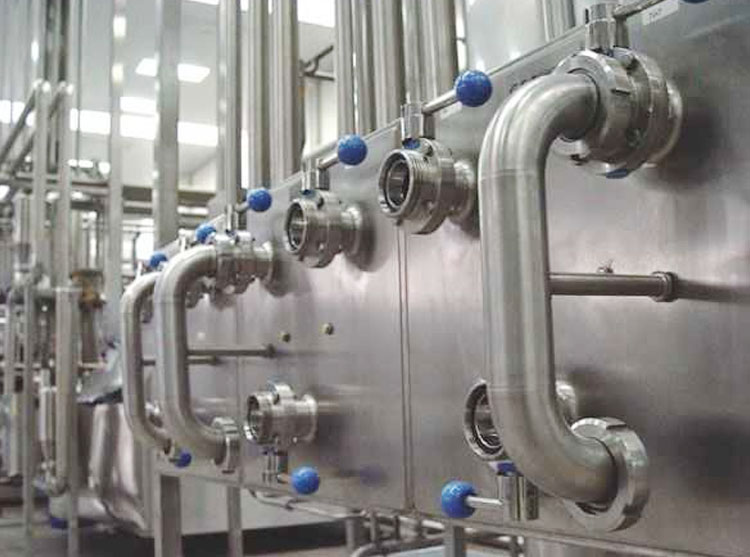 啤酒生產線.jpg 啤酒生產線.jpg